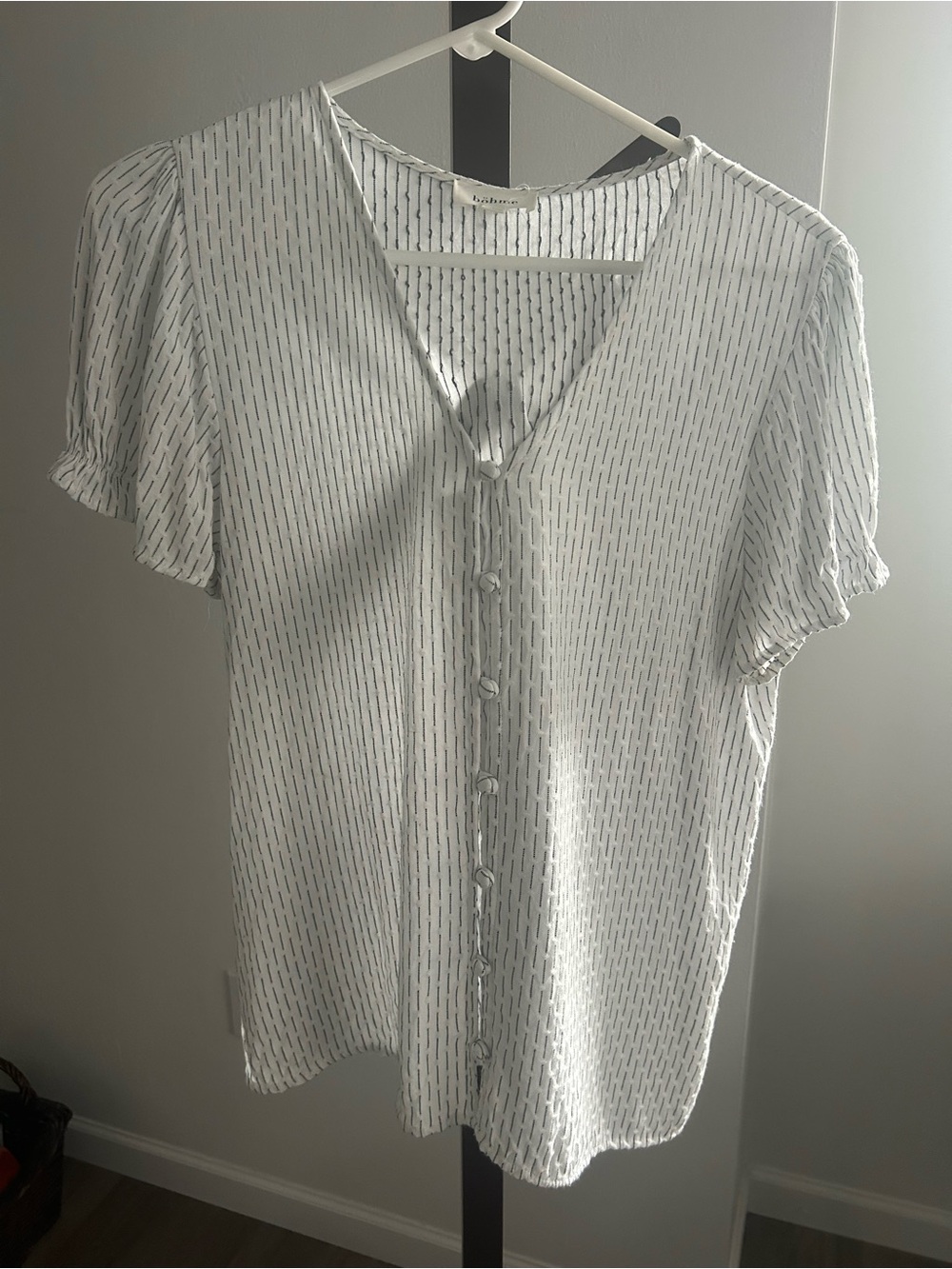 bohme White Short-Sleeve Button Front V-Neck Blouse with Subtle Stripe